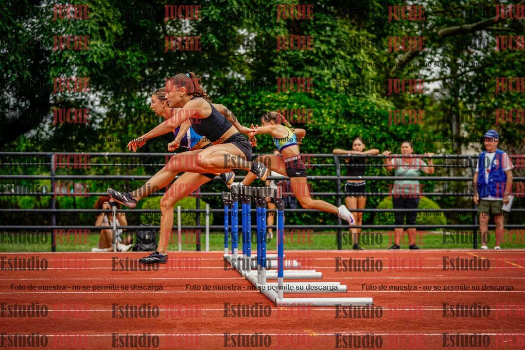 Fotos de los 100 m con vallas de mujeres