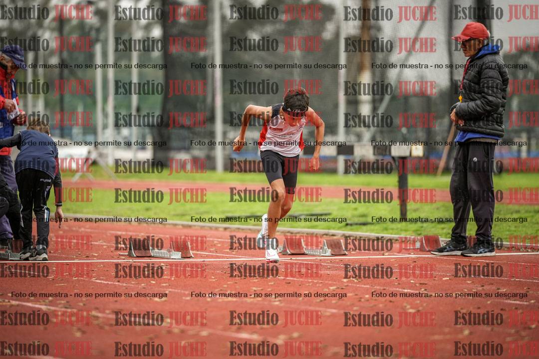 Fotos de los 50 m llanos de varones