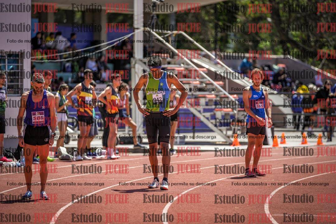 Fotos de los 800 m llanos de varones