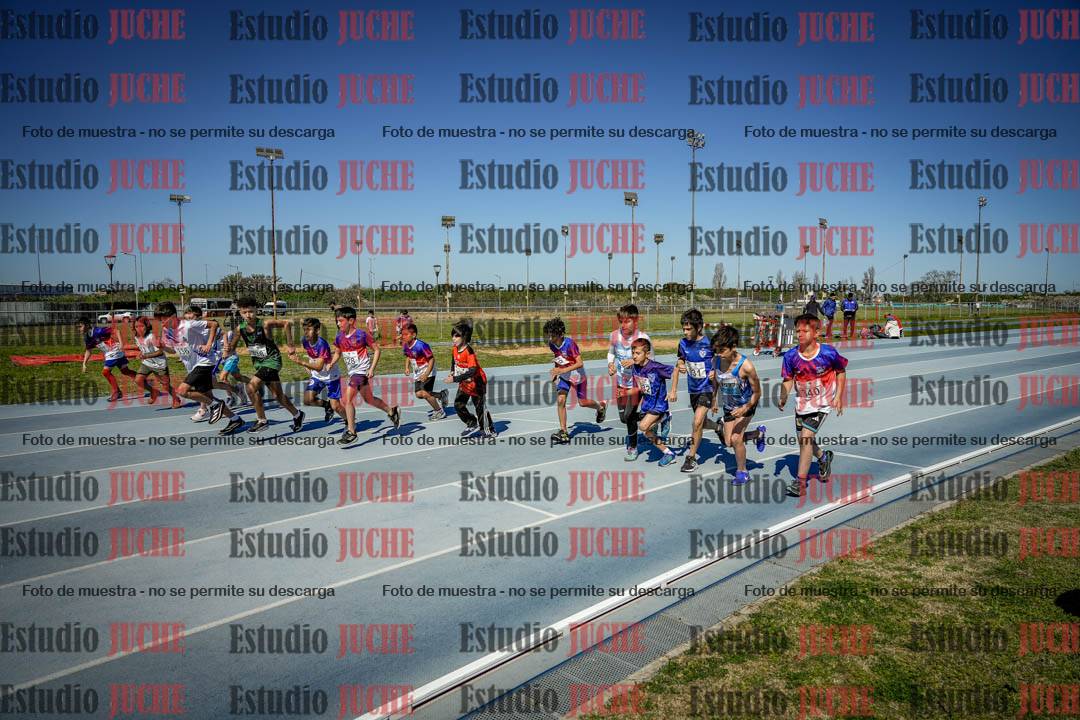 Fotos de los 1000 m llanos de varones