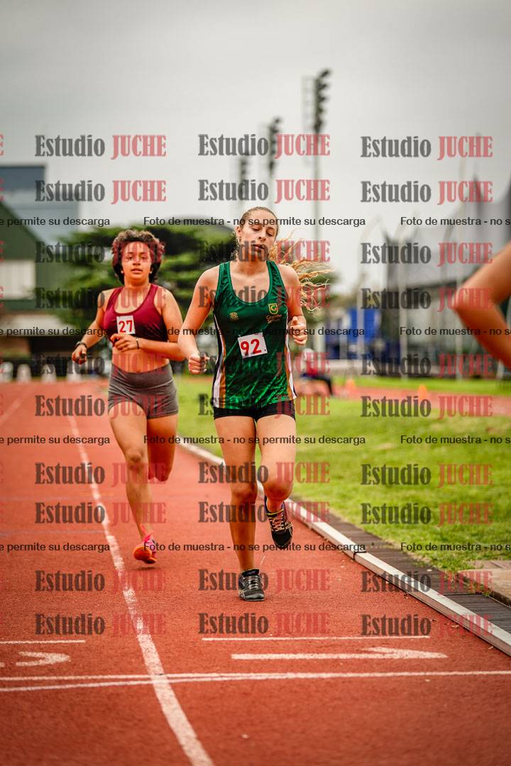 Fotos de los 600 m llanos de mujeres - hexatlón 6