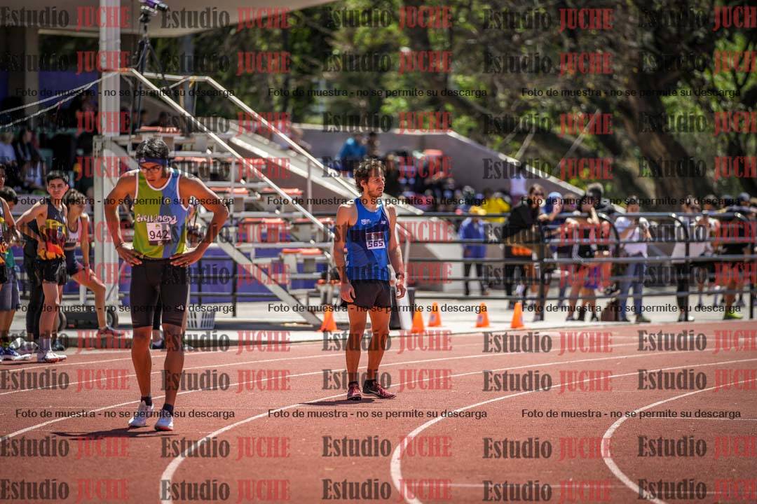 Fotos de los 800 m llanos de varones