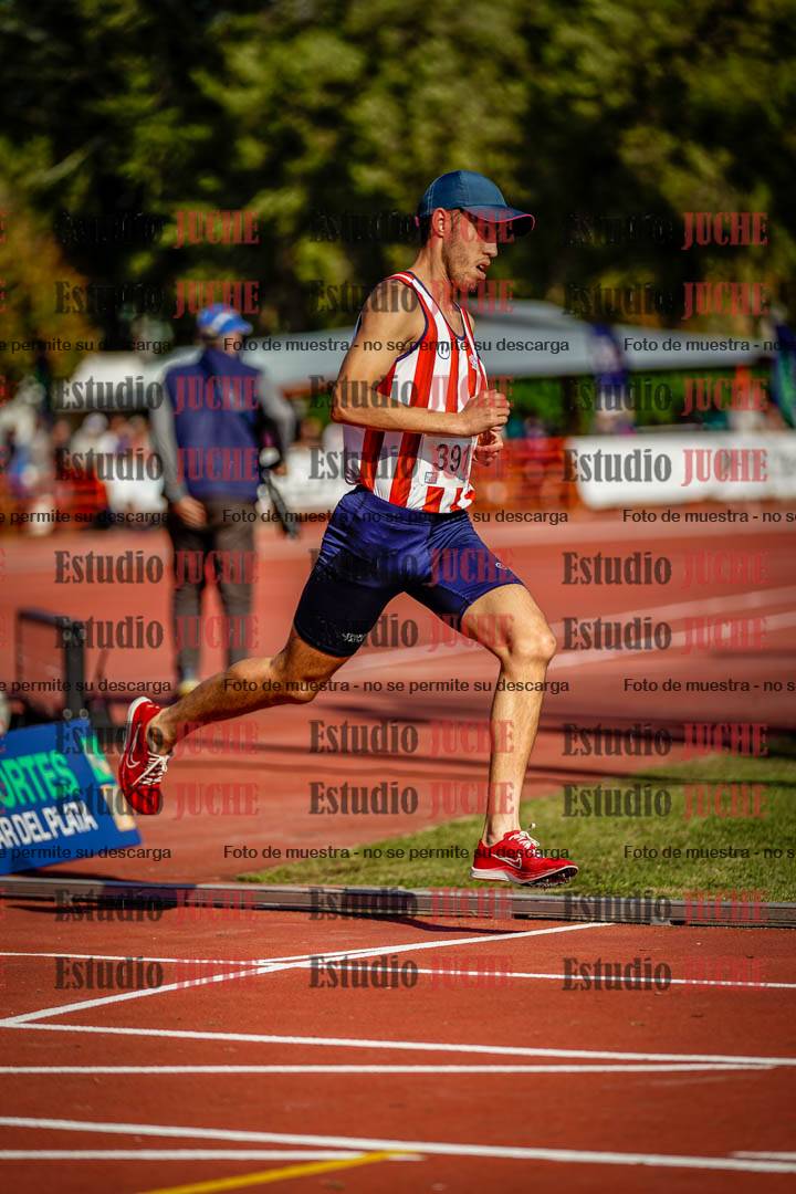 Fotos de los 1500 m llanos de varones