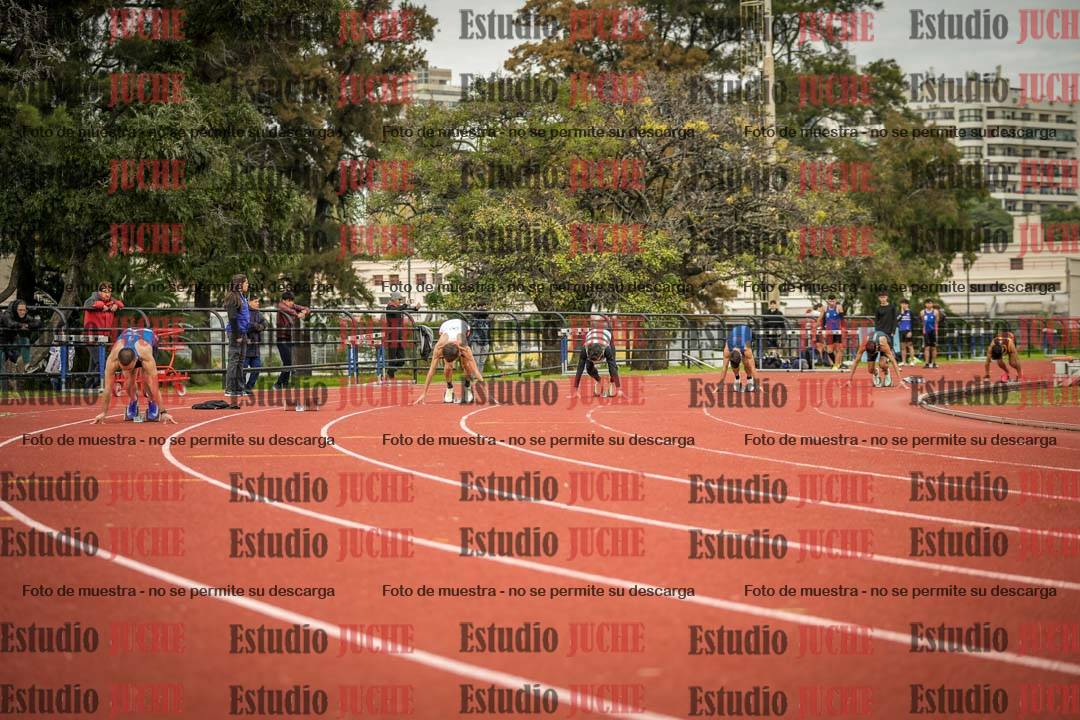 Fotos de los 200 m llanos de varones
