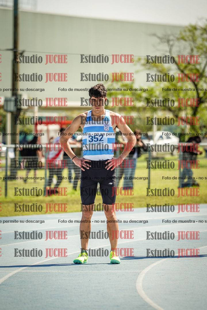 Fotos de los 800 m llanos de varones