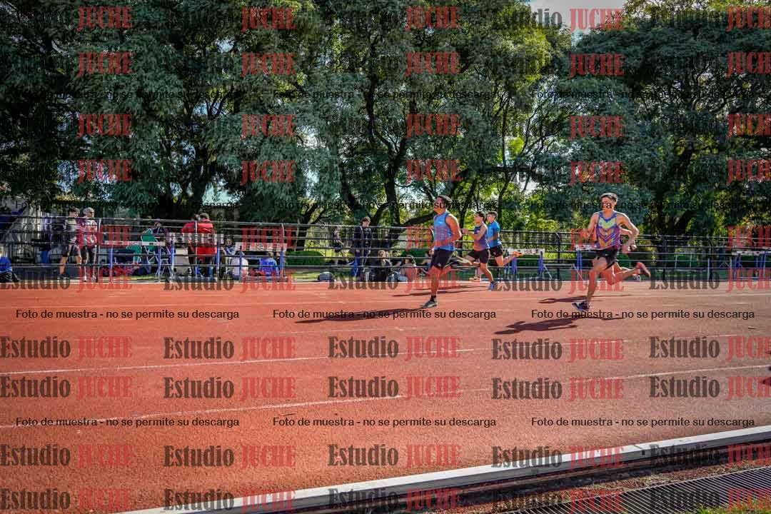 Fotos de los 100 m llanos de varones