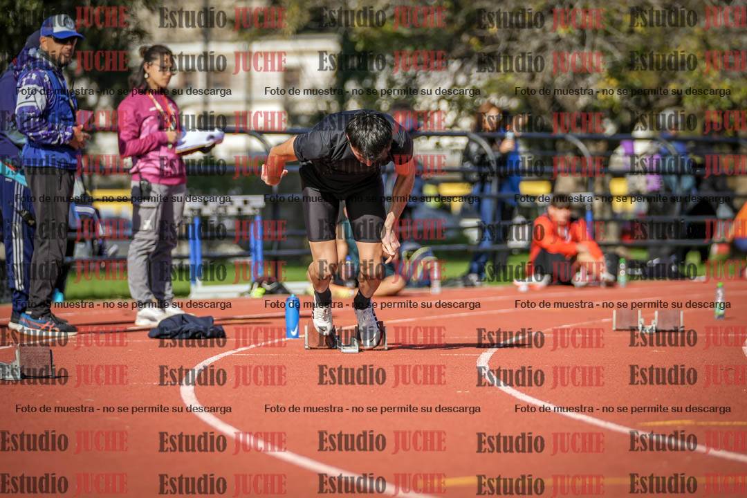 Fotos de los 200 m llanos de varones