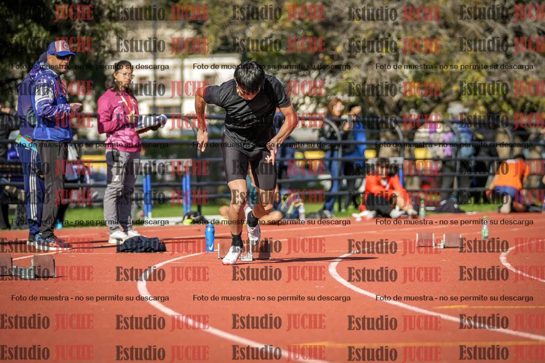 Fotos de los 200 m llanos de varones