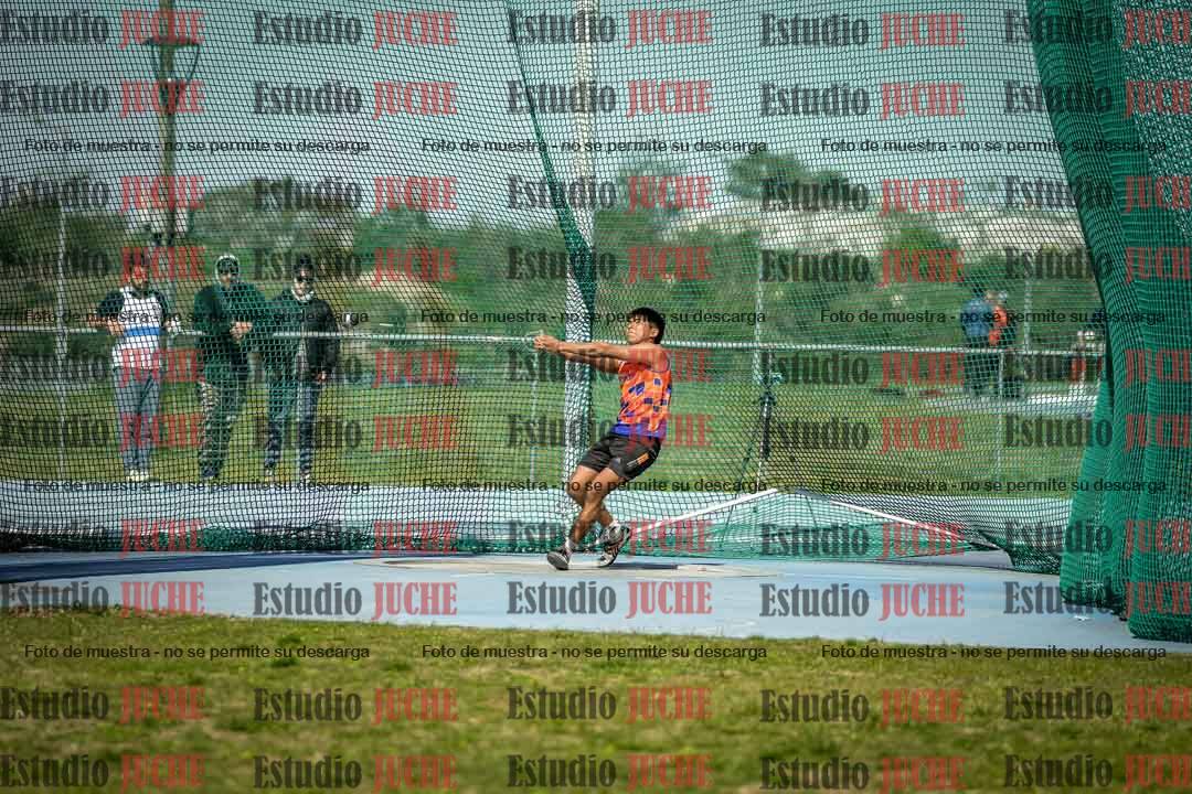 Fotos del lanzamiento de martillo de varones