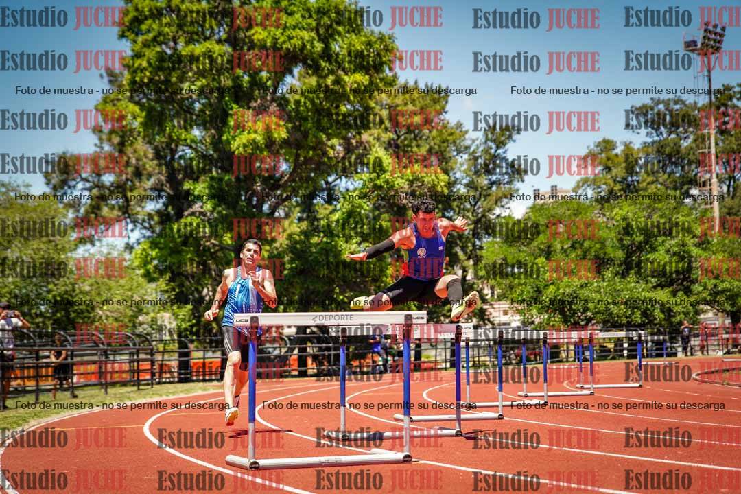 Fotos de los 400 m con vallas de varones
