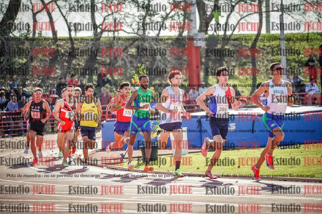 Fotos de los 1500 m llanos de varones