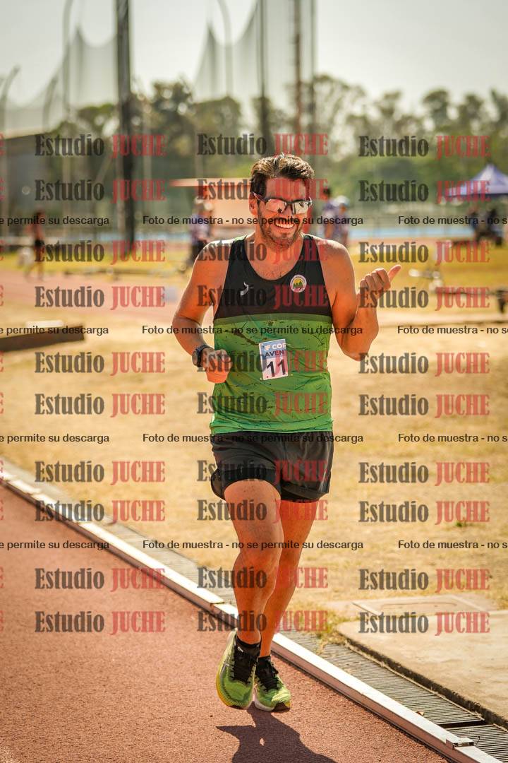 Fotos de los 3000 m llanos de varones