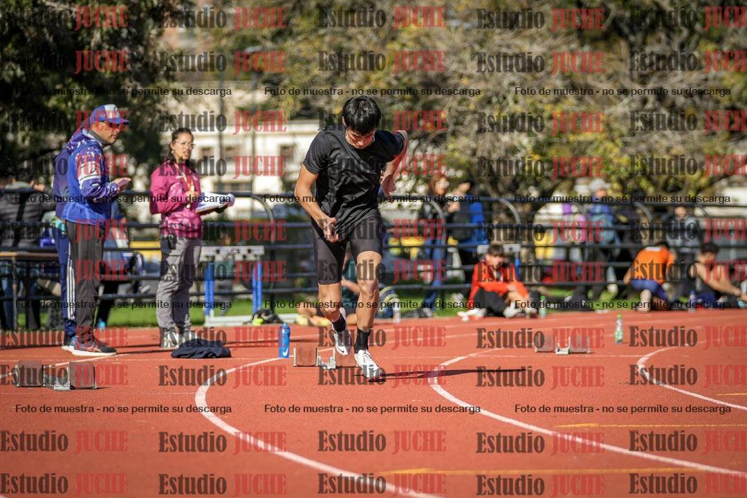 Fotos de los 200 m llanos de varones