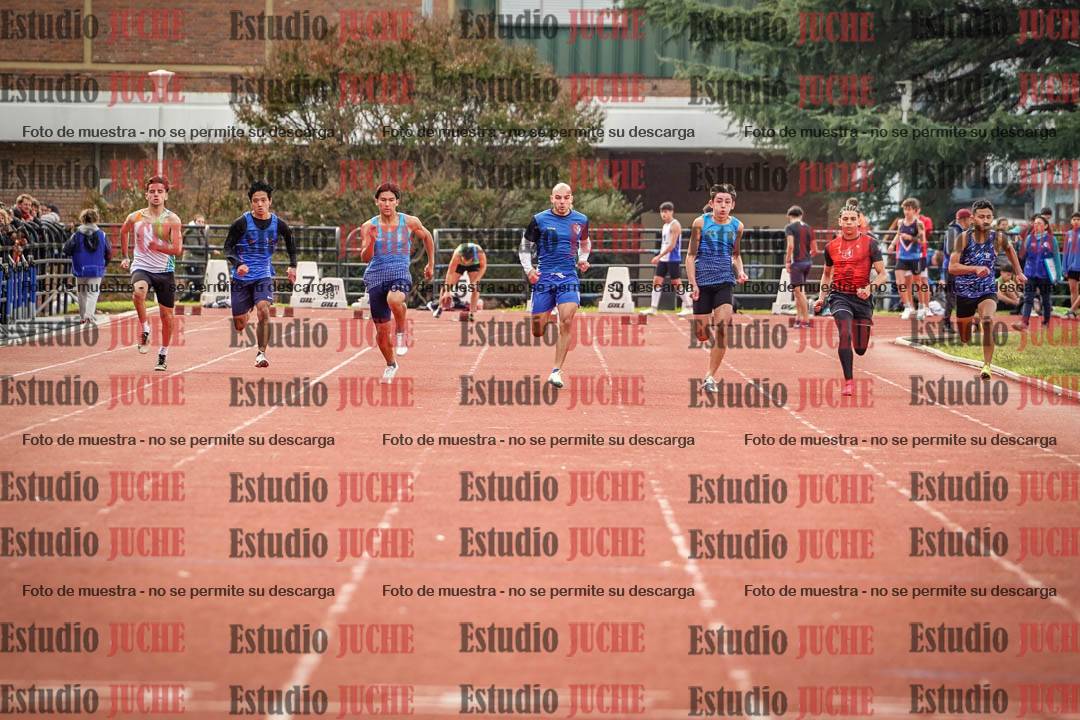 Fotos de los 100 m llanos de varones
