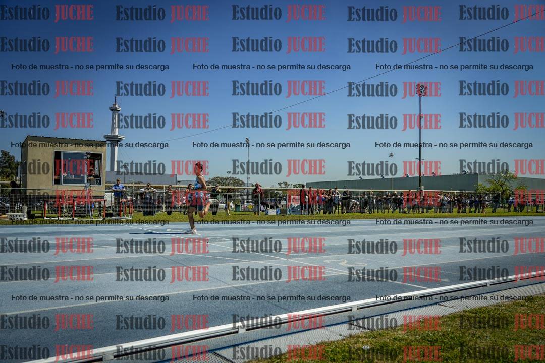 Fotos de los 100 m llanos de varones