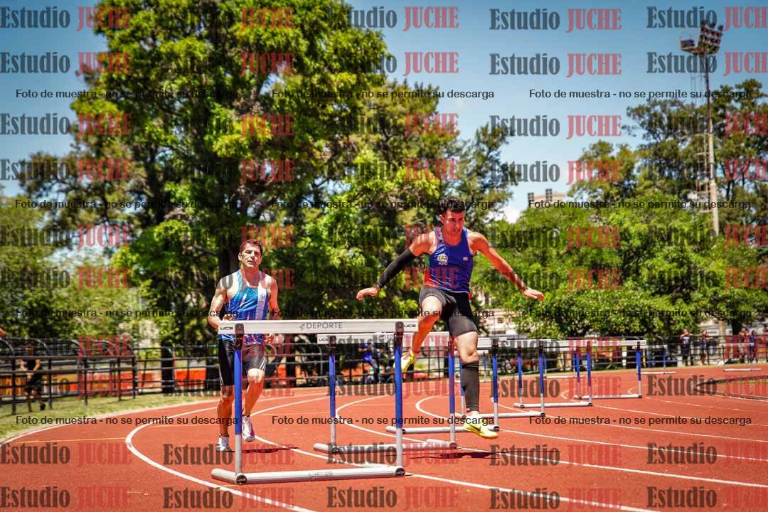 Fotos de los 400 m con vallas de varones