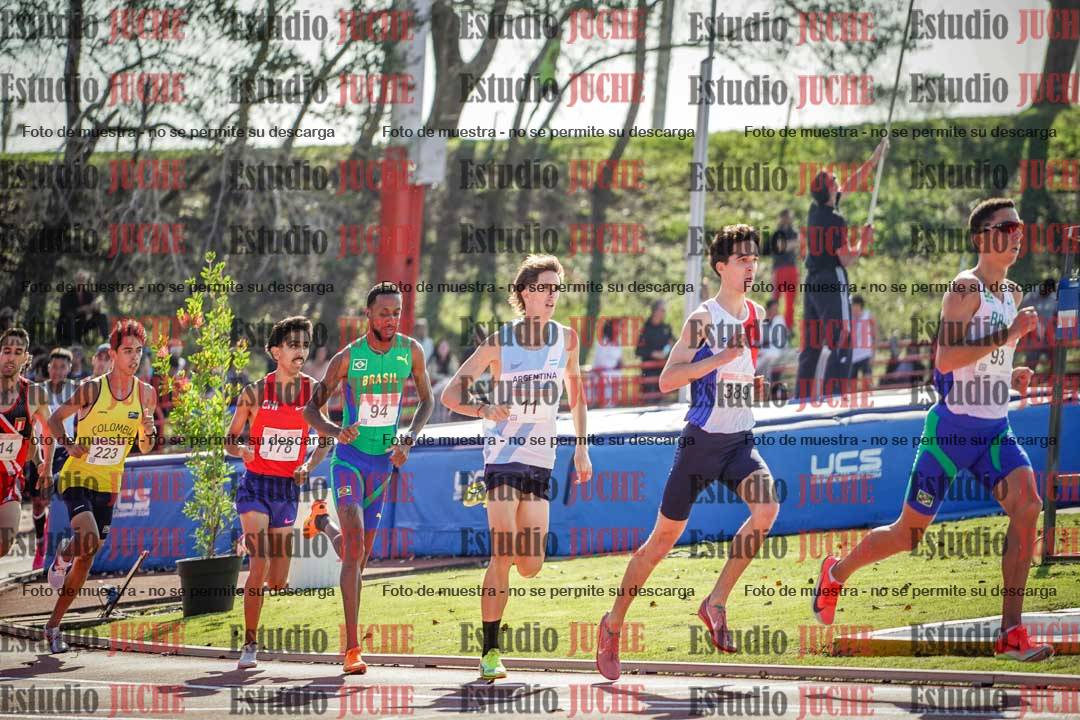 Fotos de los 1500 m llanos de varones