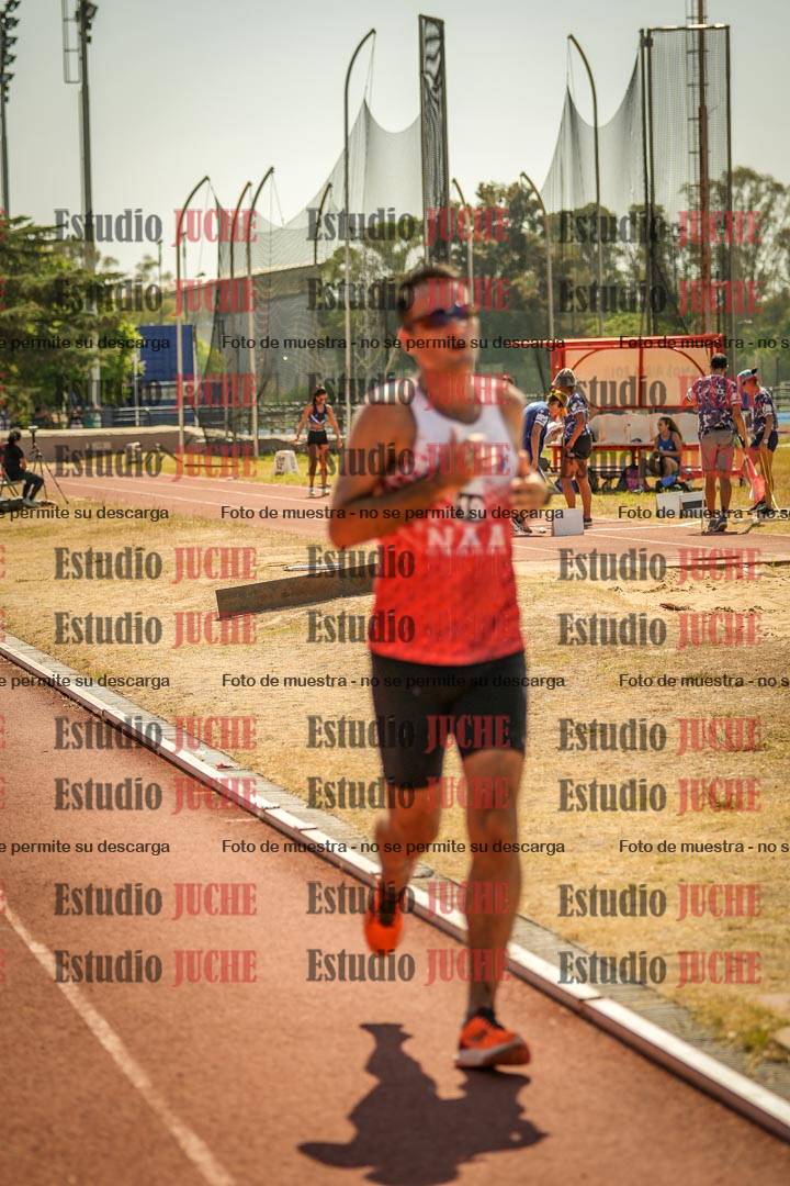 Fotos de los 3000 m llanos de varones