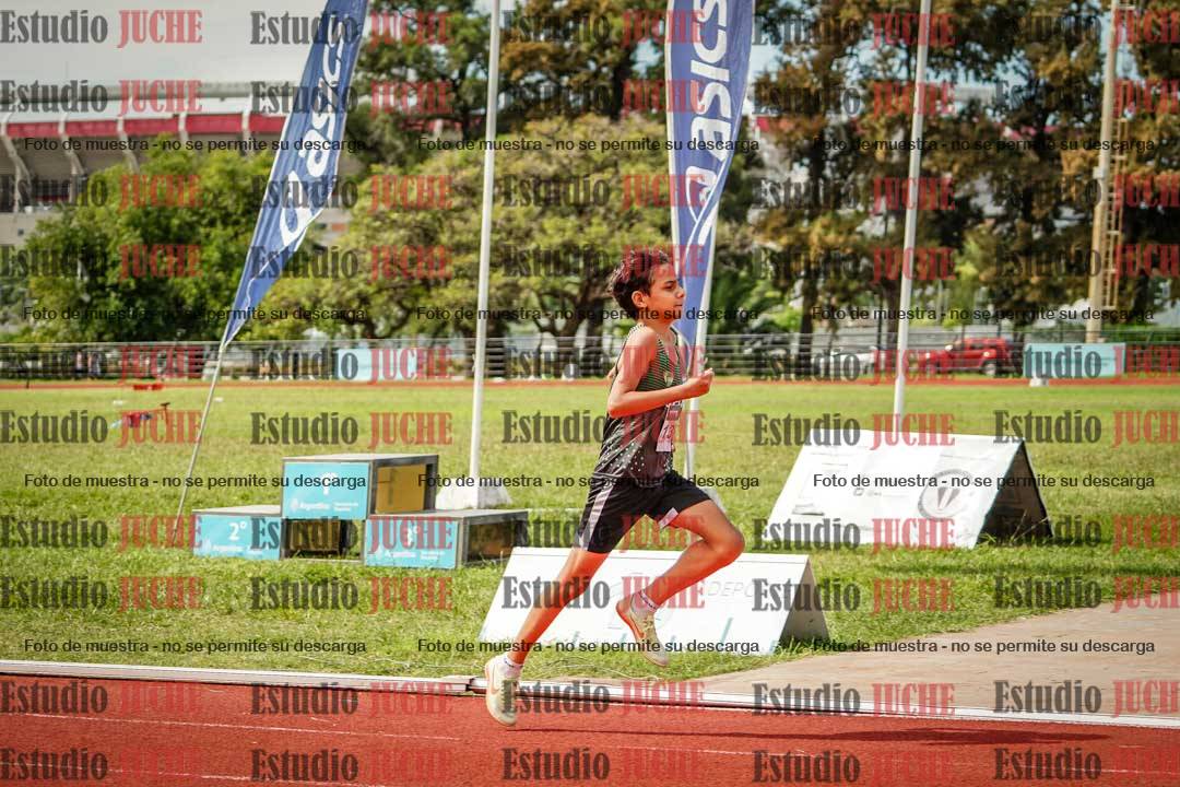 Fotos de los 600 m llanos de varones