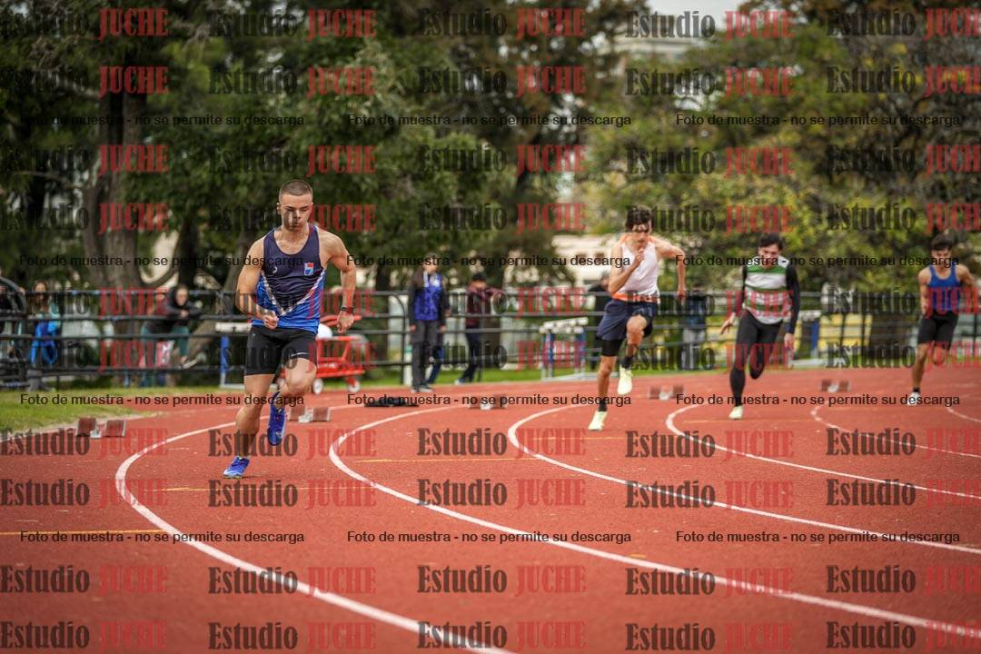 Fotos de los 200 m llanos de varones