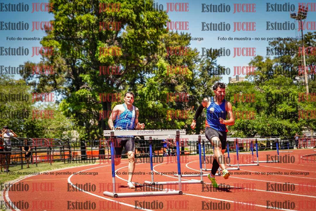 Fotos de los 400 m con vallas de varones