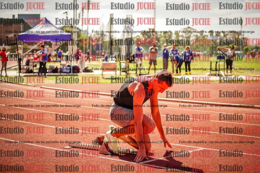 Fotos de los 400 m llanos de varones