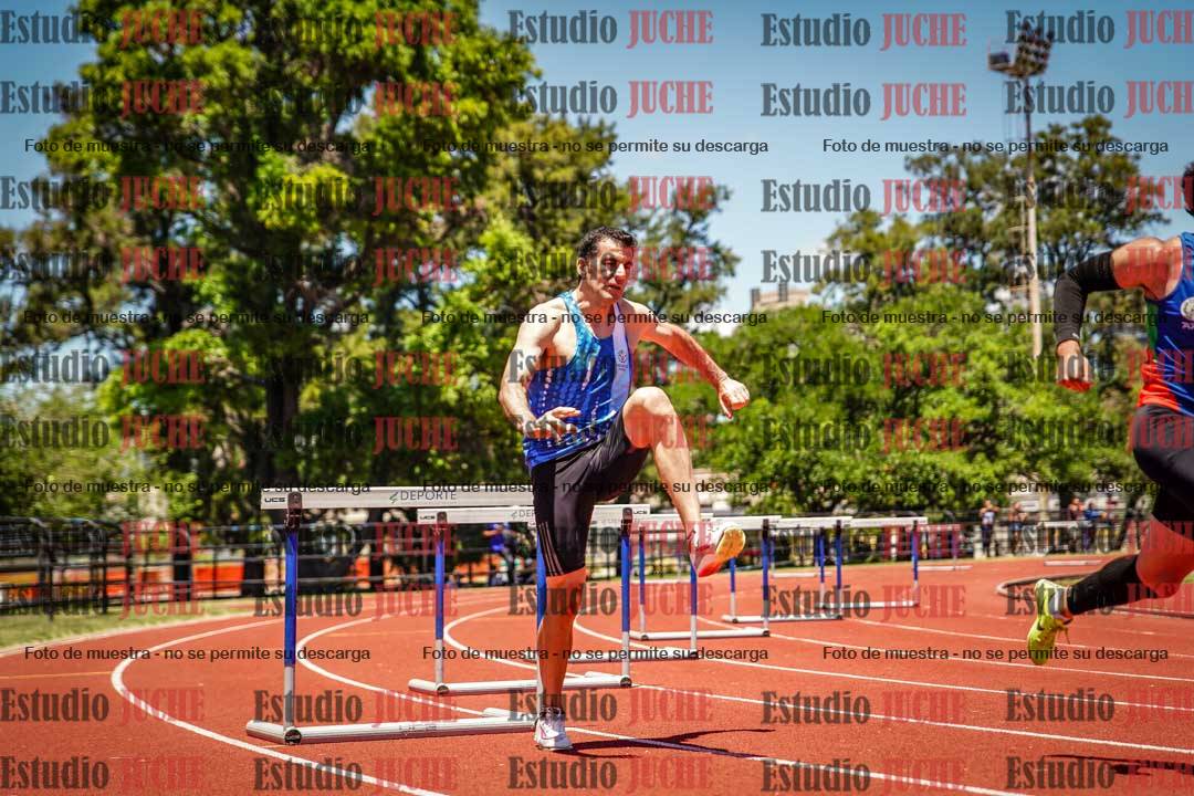 Fotos de los 400 m con vallas de varones