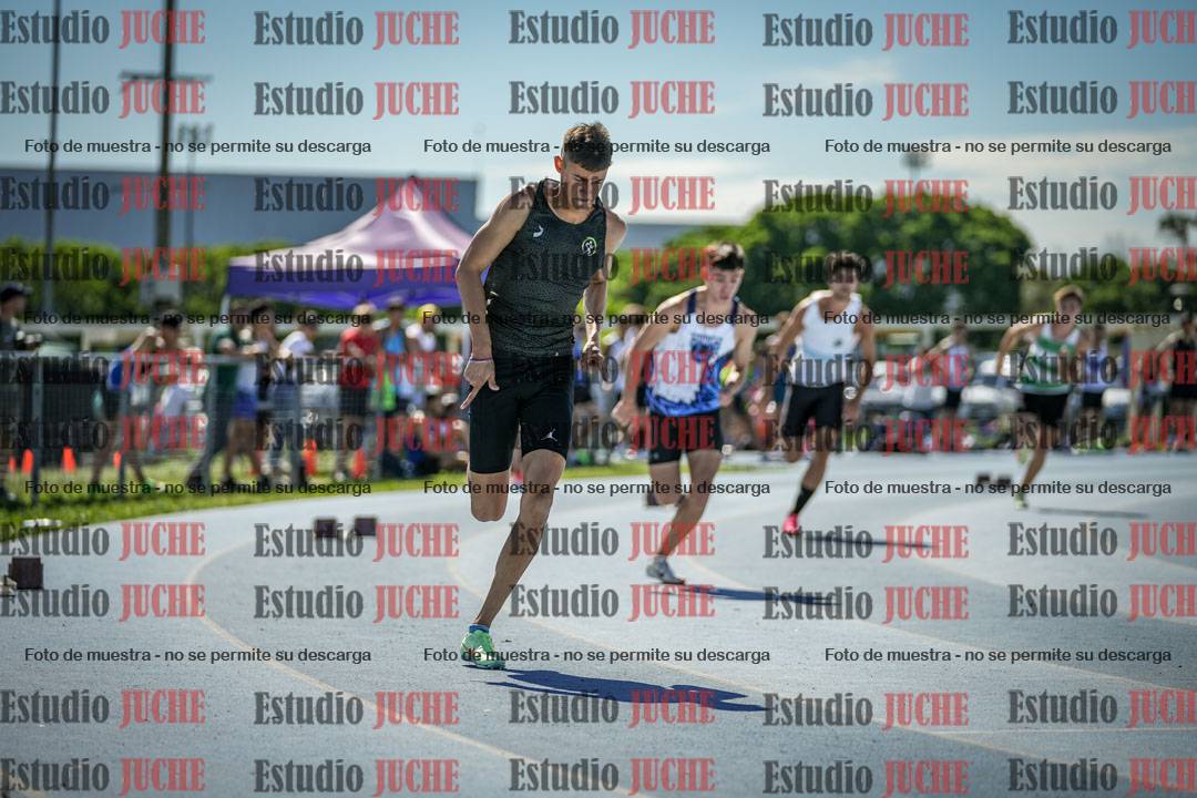 Fotos de los 400 m llanos de varones