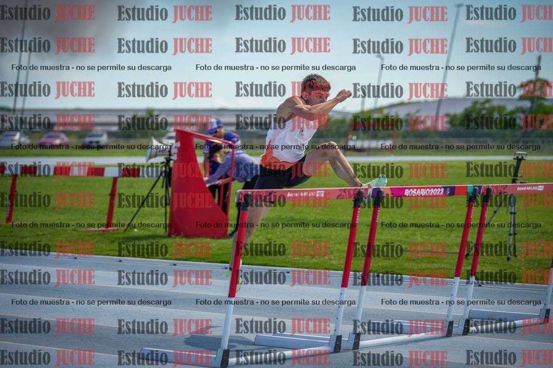 Fotos de los 60 m con vallas de varones