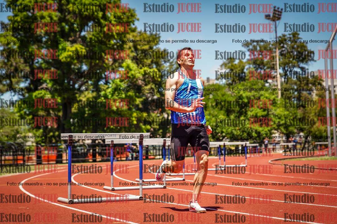 Fotos de los 400 m con vallas de varones