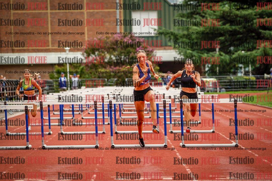 Fotos de los 100 m con vallas de mujeres