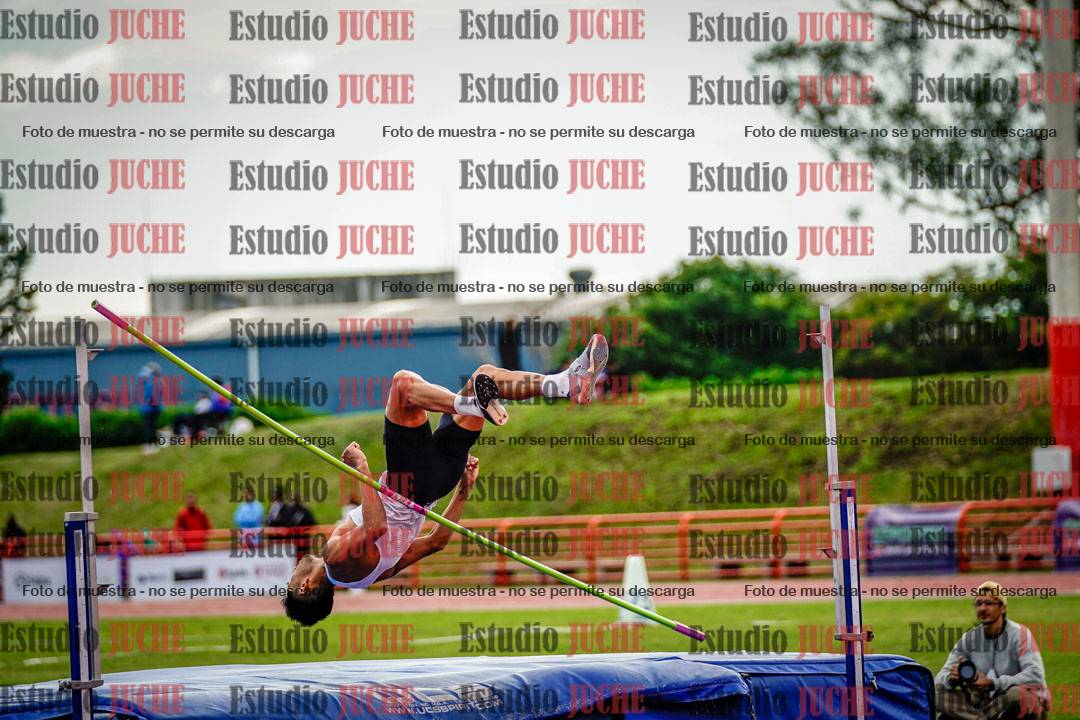 Fotos del salto en alto de varones - FINAL