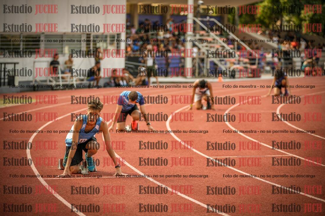 Fotos de los 400 m llanos de varones