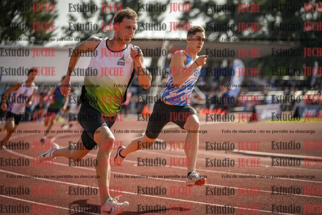 Fotos de los 400 m llanos de varones