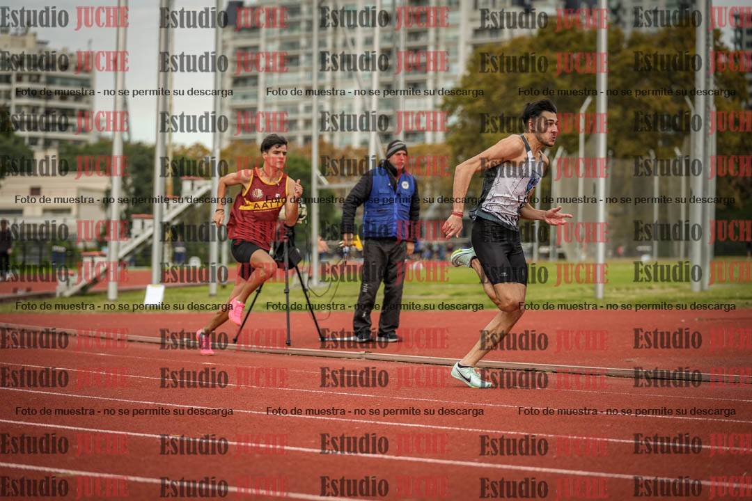 Fotos de los 200 m llanos de varones