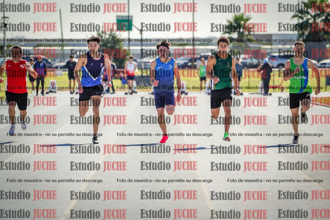 Fotos de los 100 m llanos de varones