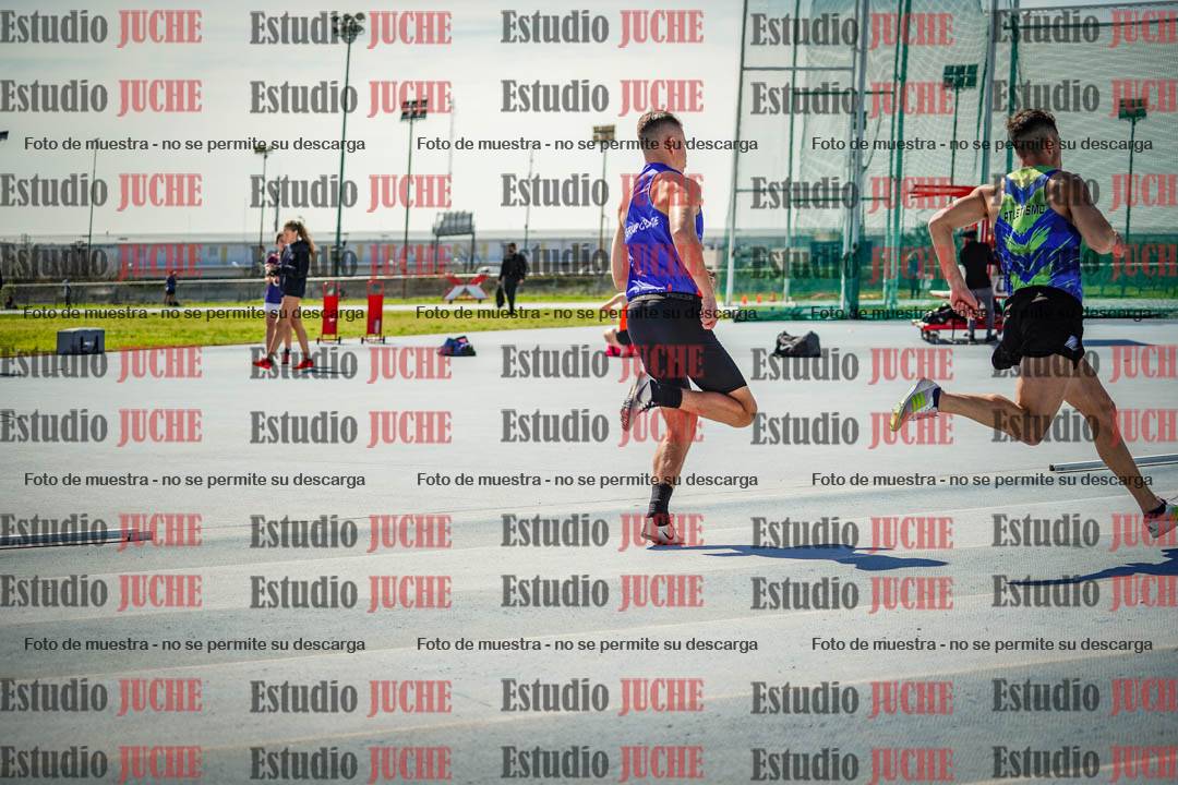 Fotos de los 800 m llanos de varones