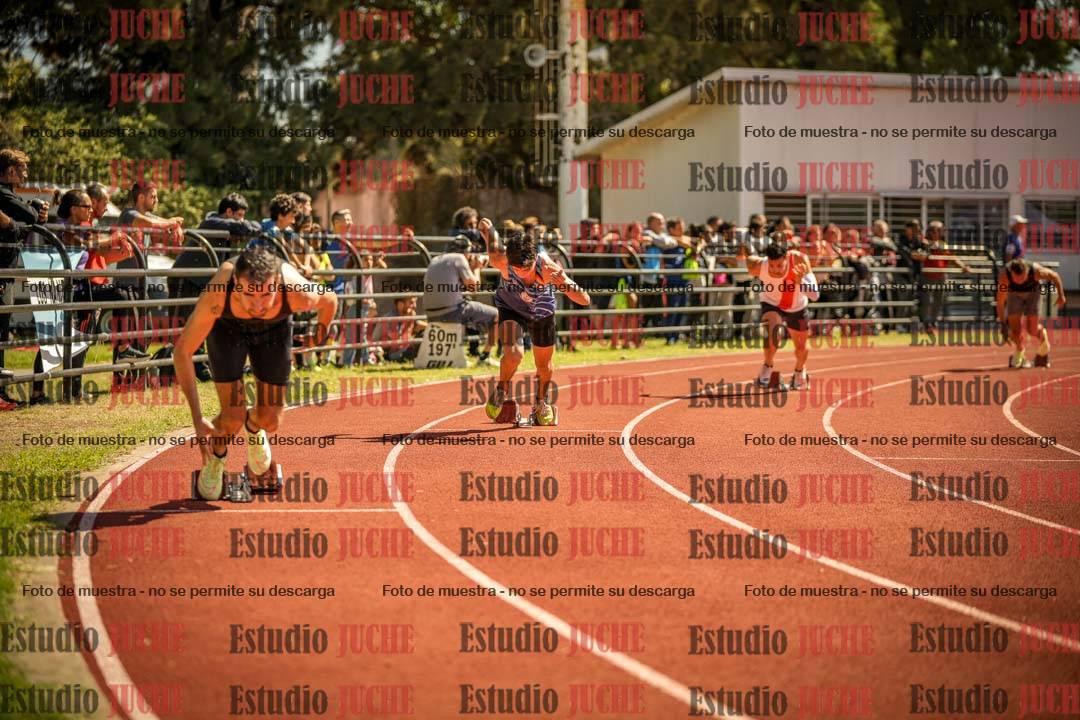 Fotos de los 400 m llanos de varones