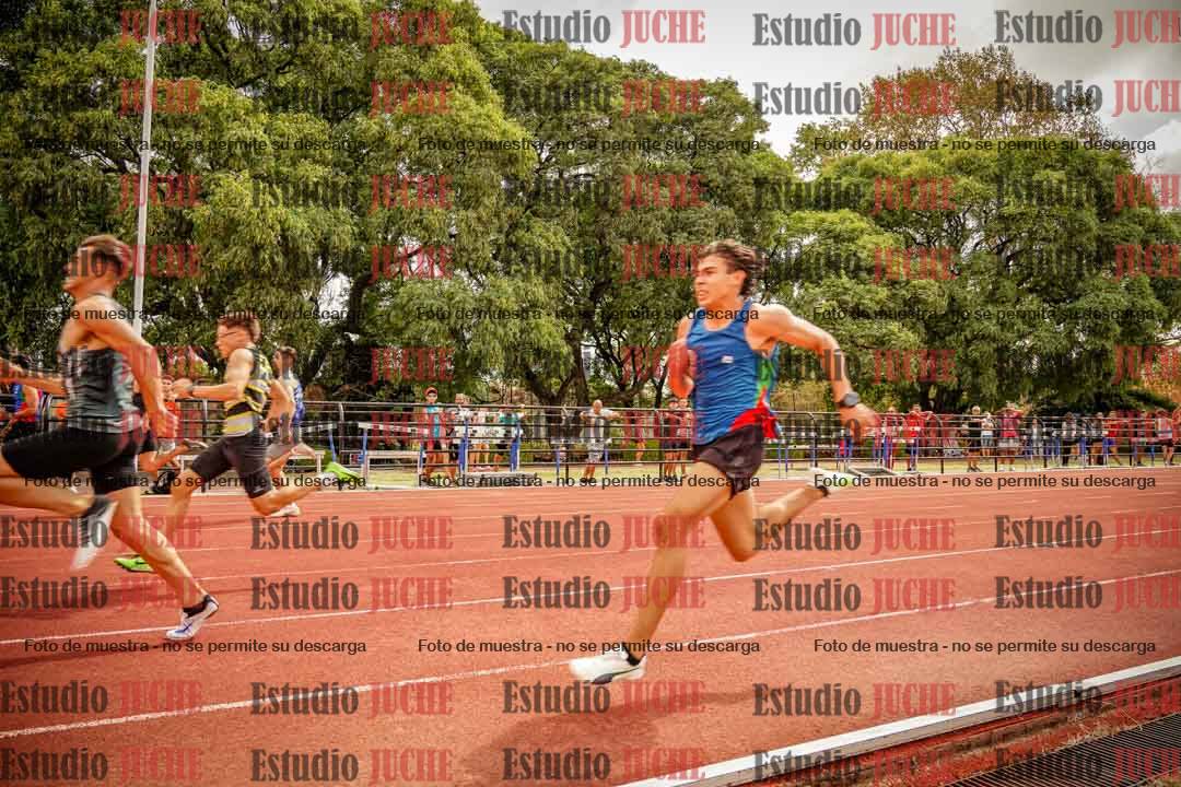 Fotos de los 100 m llanos de varones