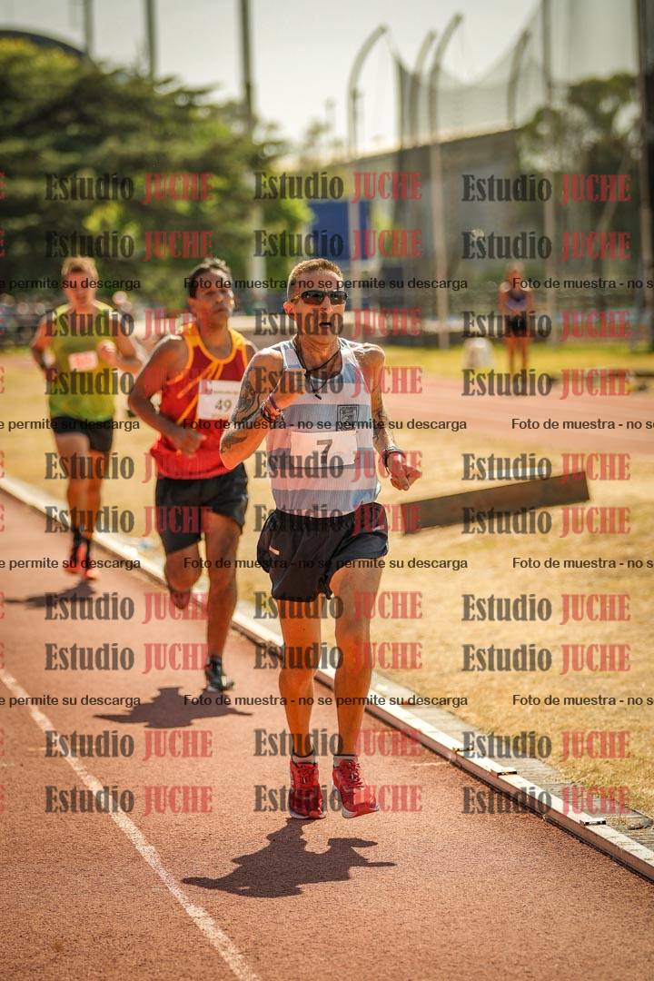 Fotos de los 3000 m llanos de varones