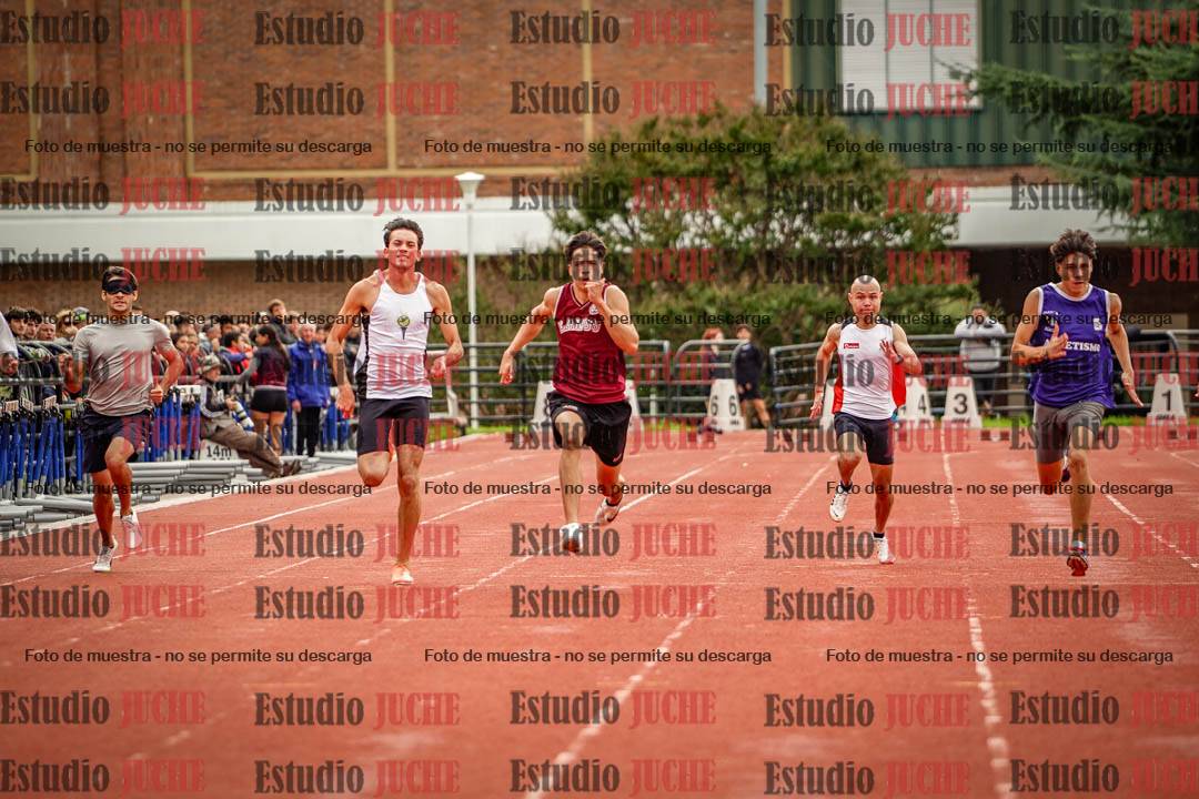 Fotos de los 100 m llanos de varones