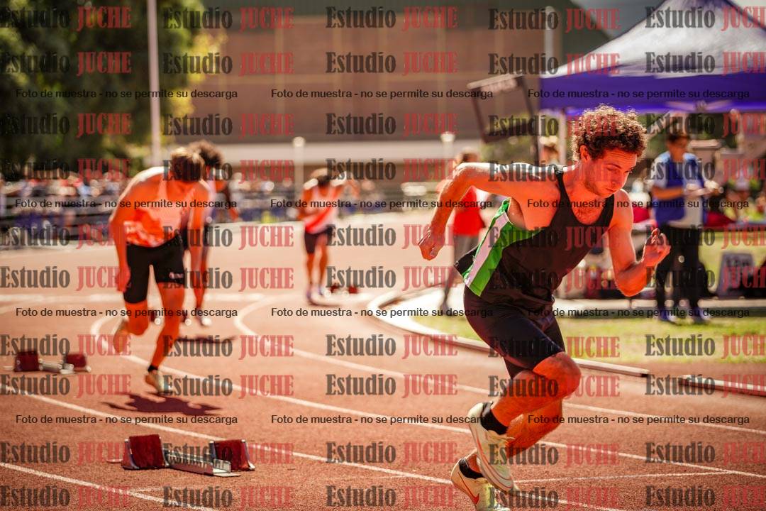 Fotos de los 400 m llanos de varones
