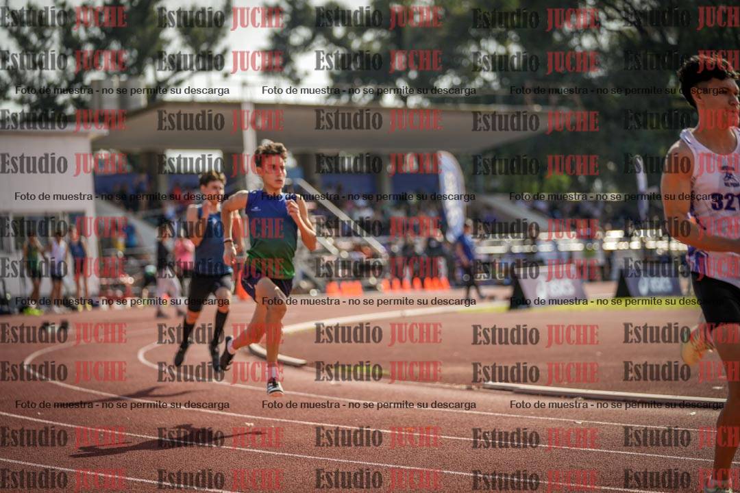Fotos de los 400 m llanos de varones