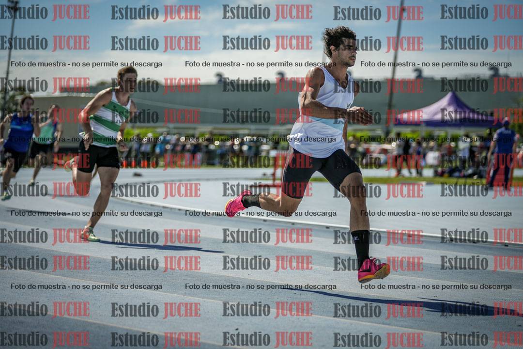 Fotos de los 400 m llanos de varones