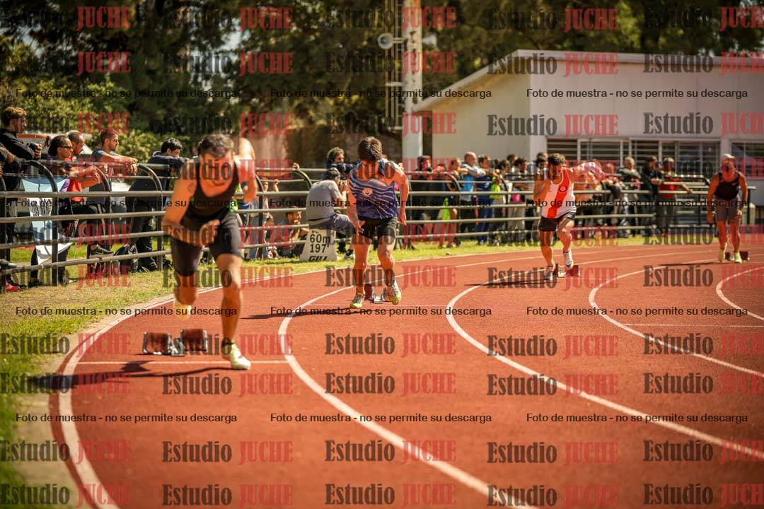 Fotos de los 400 m llanos de varones