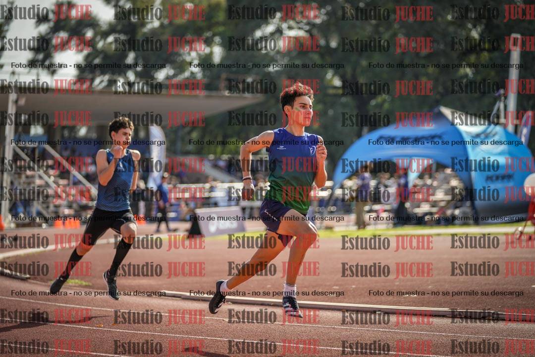 Fotos de los 400 m llanos de varones