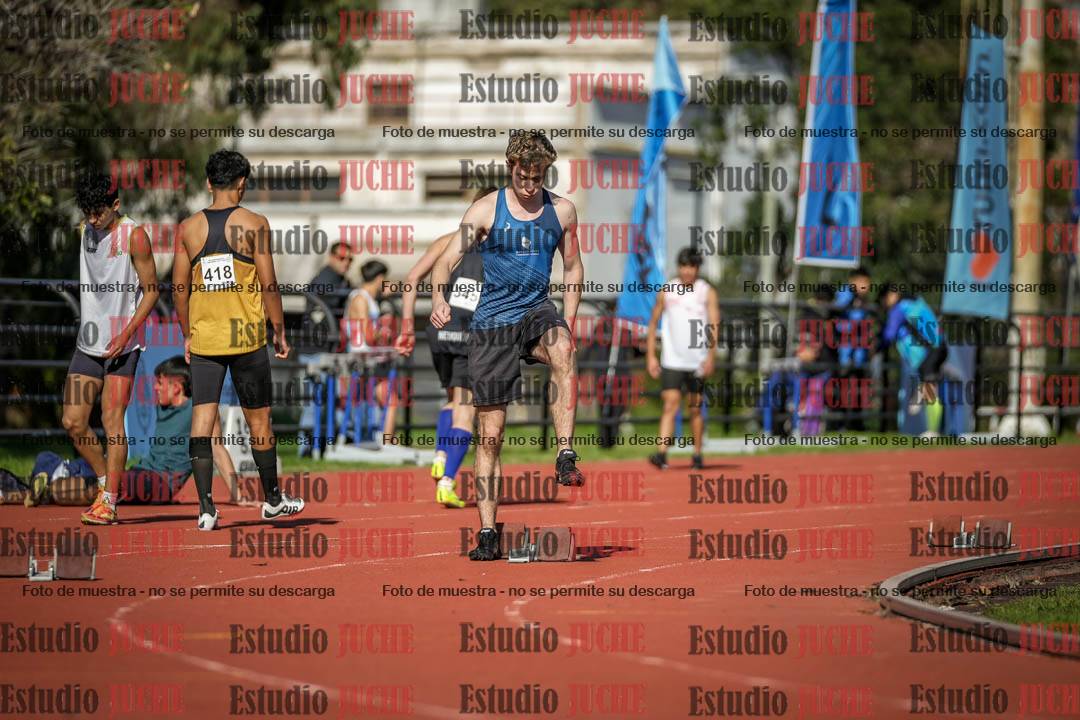 Fotos de los 200 m llanos de varones
