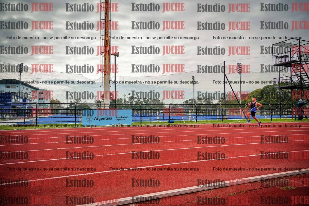 Fotos de los 200 m llanos de varones
