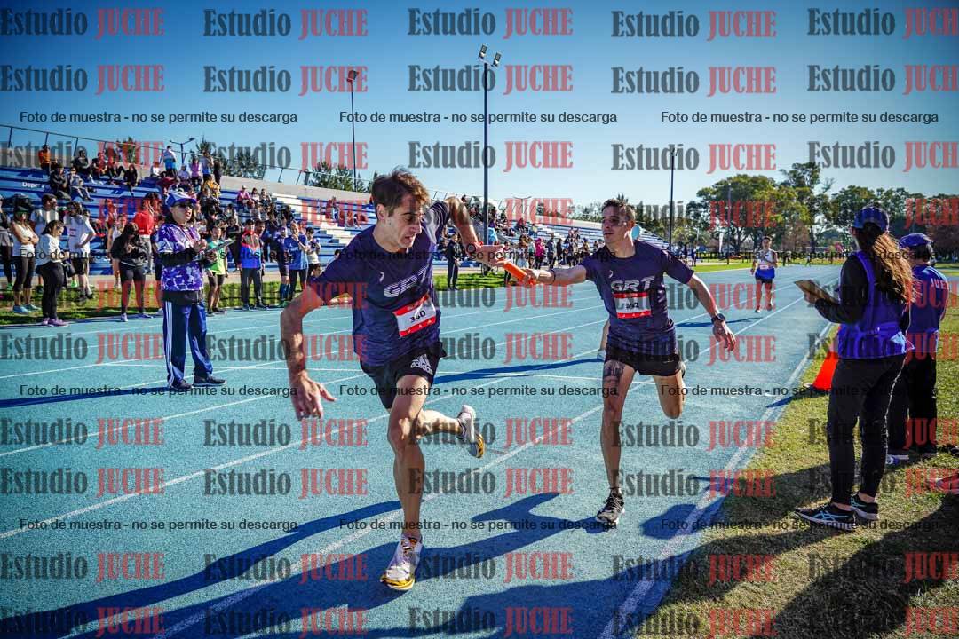 Fotos durante los relevos