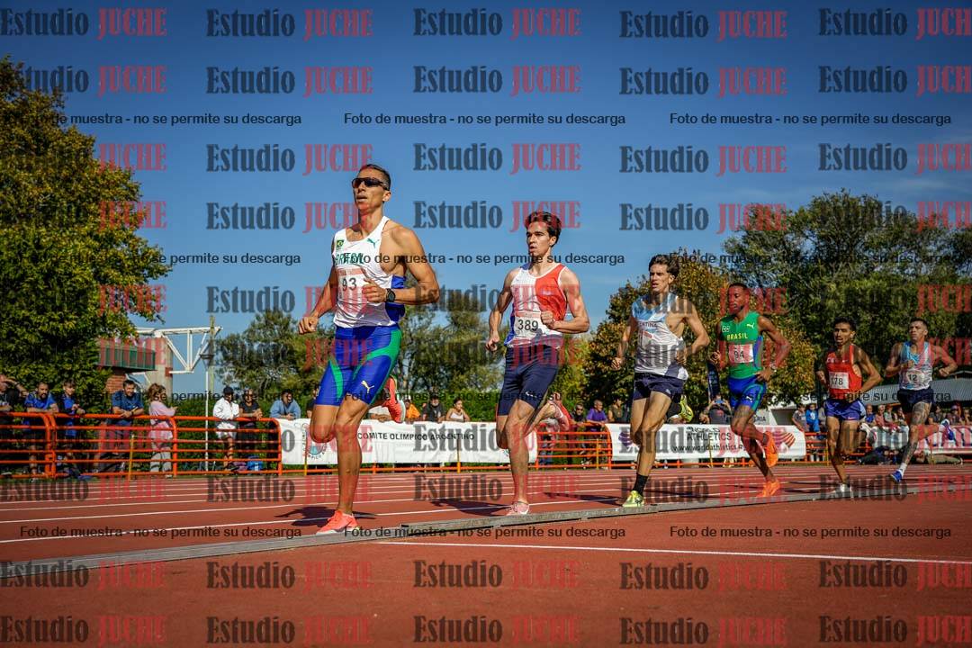 Fotos de los 1500 m llanos de varones